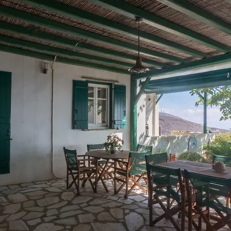 Вилла Bellevue In Tinos